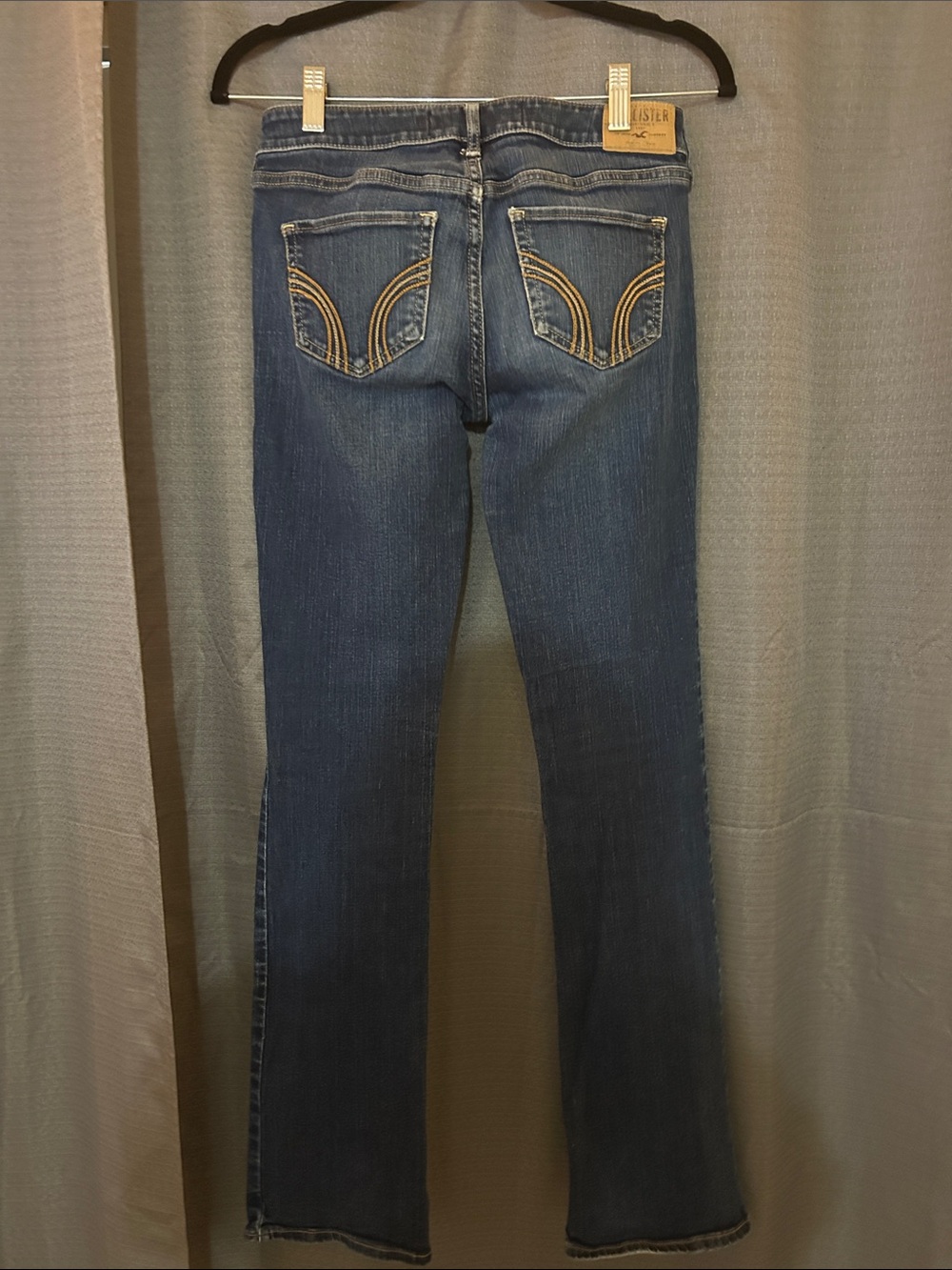 Hollister Women's Dark Blue Flared Jeans - Picture 4 of 4